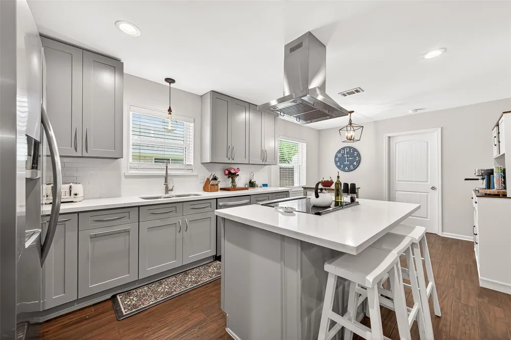 2610 Teague Road Houston, TX 77080