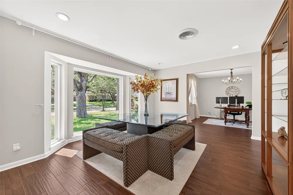 2610 Teague Road Houston, TX 77080