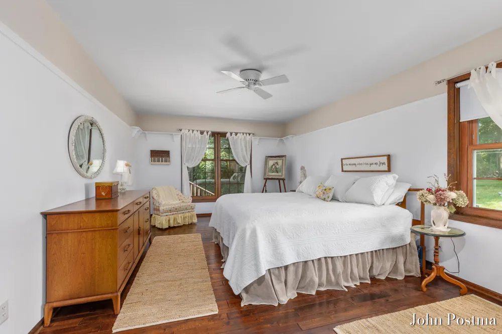 7786 Thornapple Bayou Drive SE Grand Rapids, MI 49512