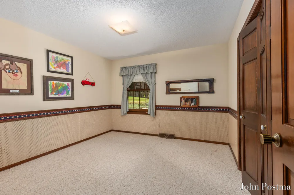 7786 Thornapple Bayou Drive SE Grand Rapids, MI 49512