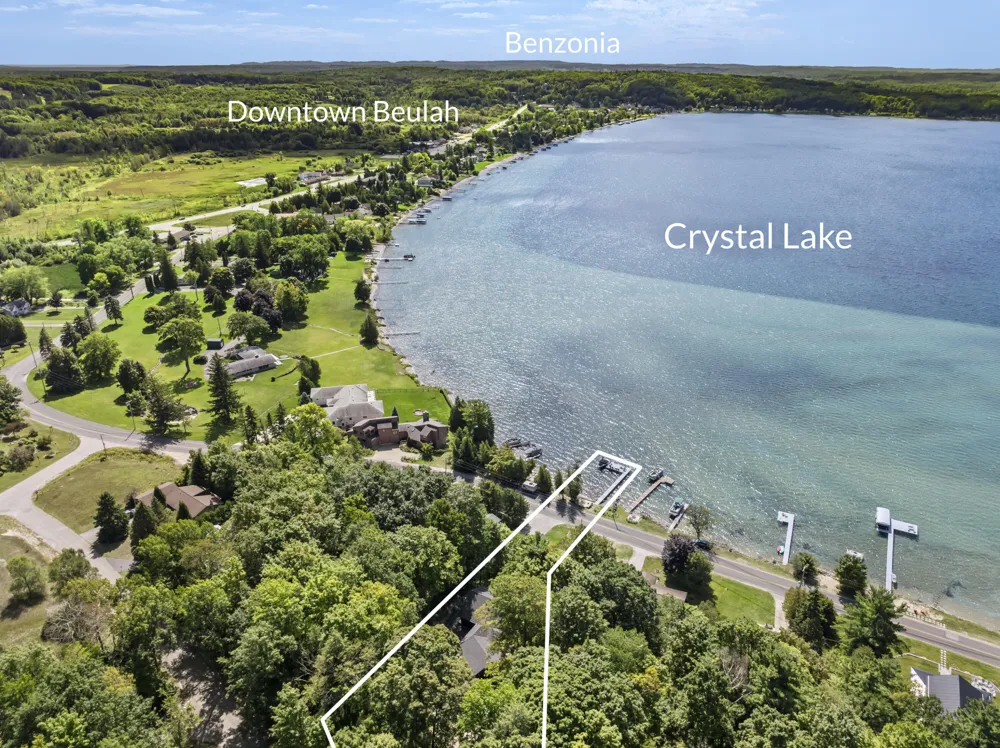 7542 Crystal Drive Beulah, MI 49617