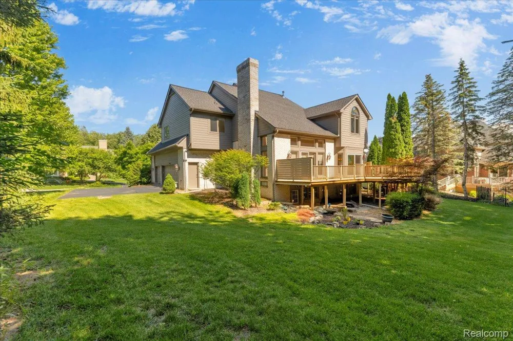 1781 Westridge Drive Rochester Hills City, MI 48306