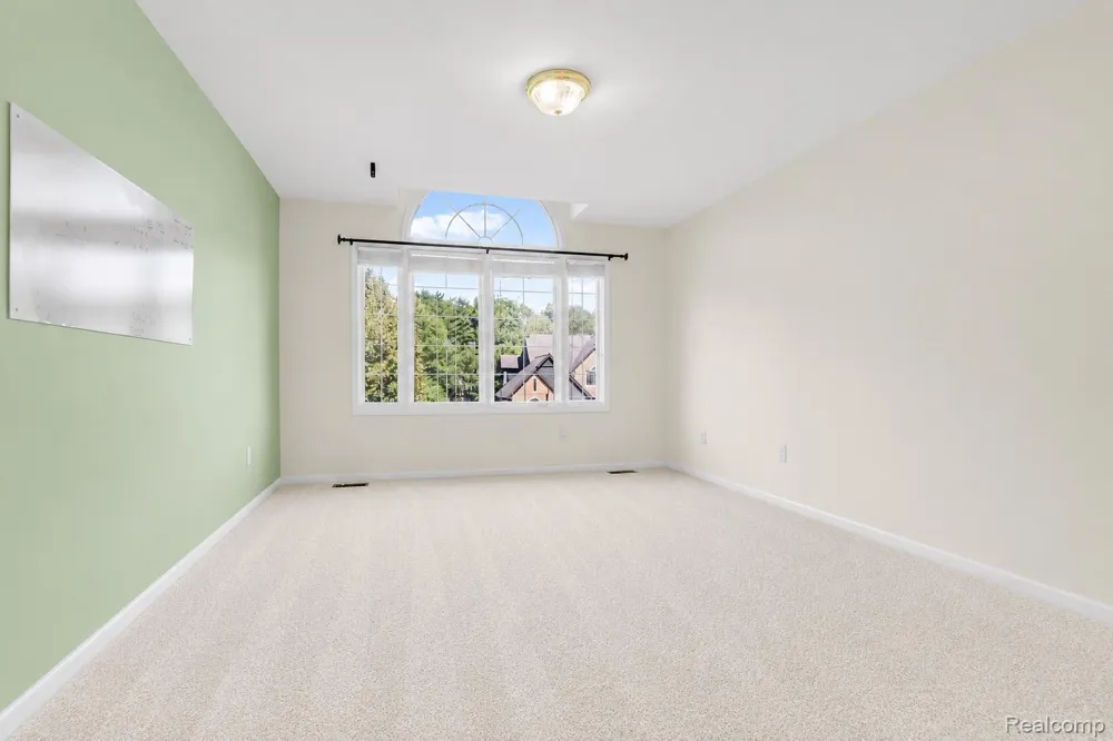 1781 Westridge Drive Rochester Hills City, MI 48306