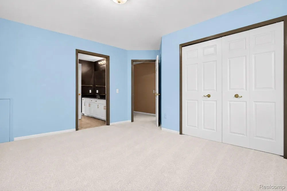 1781 Westridge Drive Rochester Hills City, MI 48306