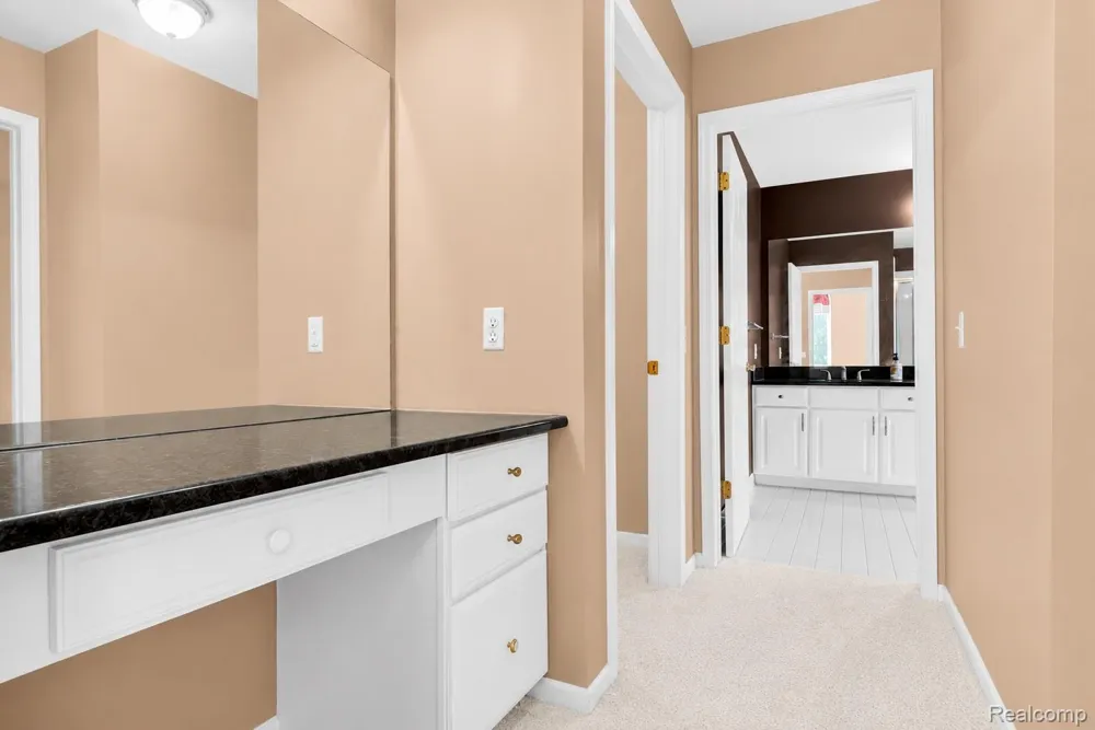 1781 Westridge Drive Rochester Hills City, MI 48306