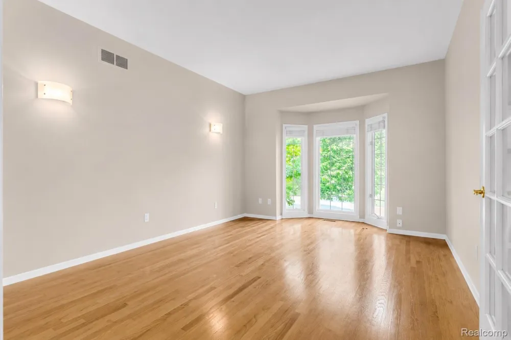 1781 Westridge Drive Rochester Hills City, MI 48306