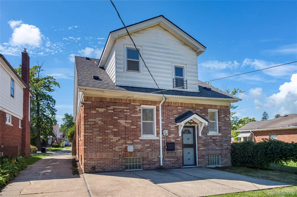 9200 Yorkshire Road Detroit City, MI 48224