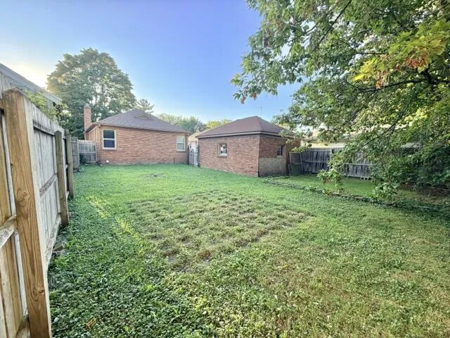 2240 Avon Street Saginaw City, MI 48602