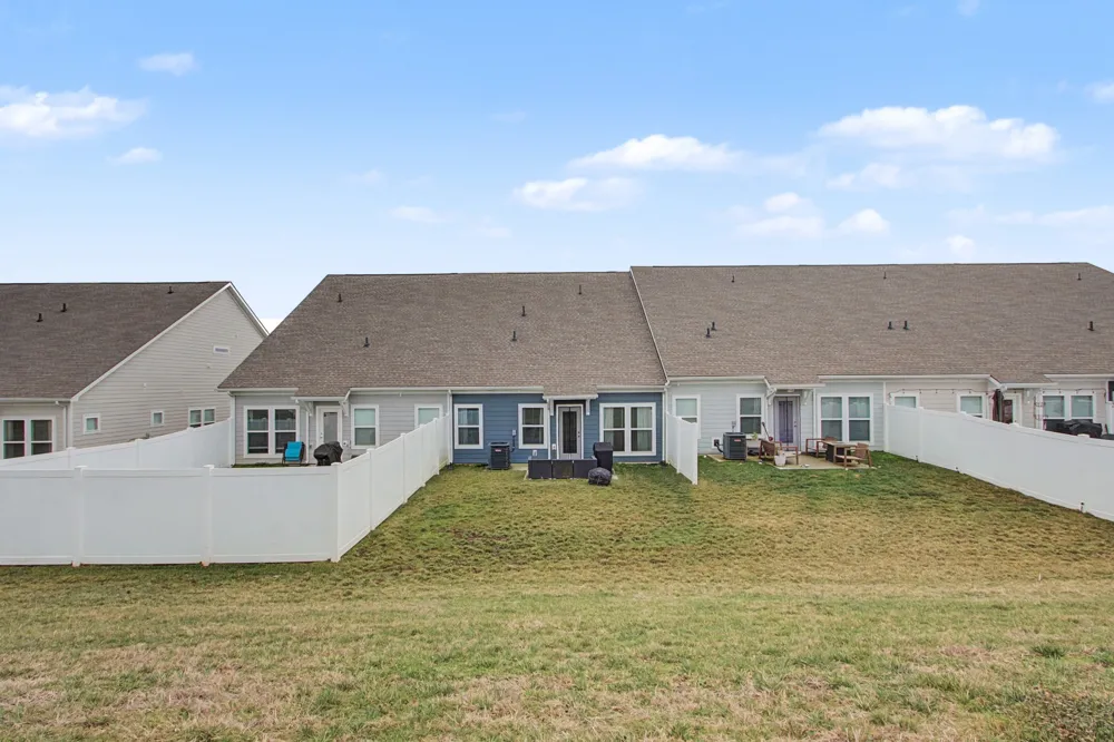 1066 June Wilde Rdg Spring Hill, TN 37174
