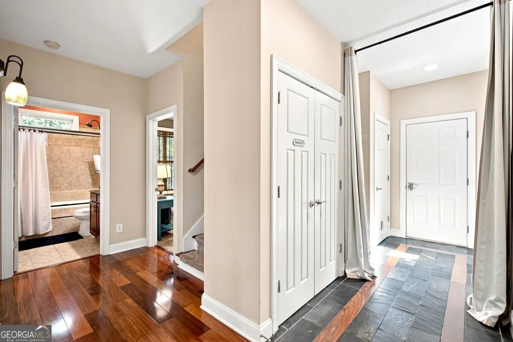 251 White Antelope ST Waleska, GA 30183
