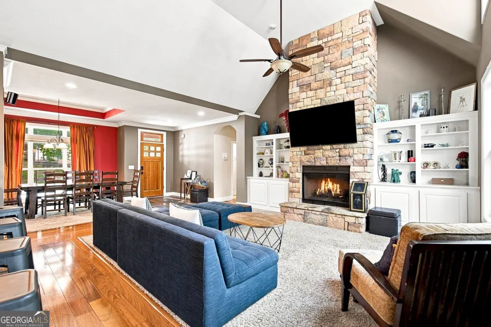 251 White Antelope ST Waleska, GA 30183