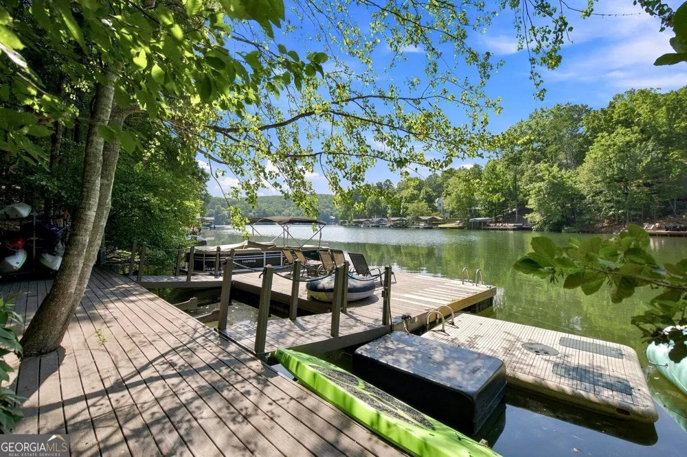 251 White Antelope ST Waleska, GA 30183