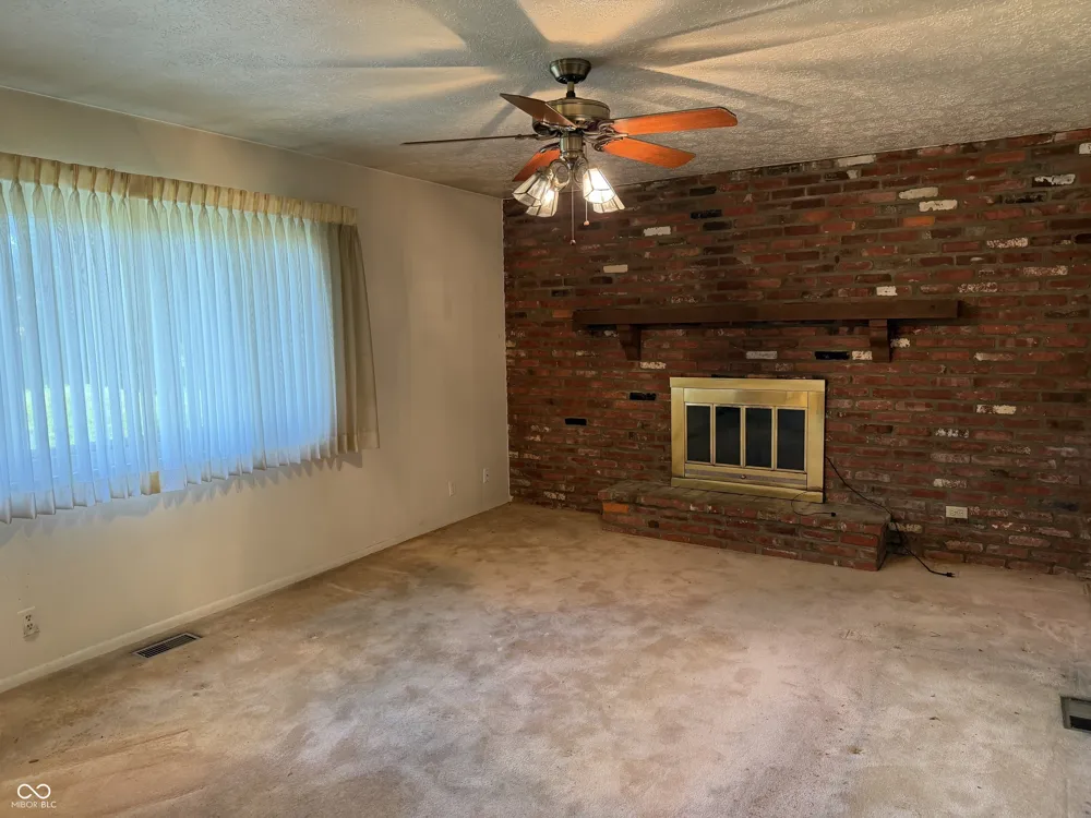 6110 W 32nd Place Indianapolis, IN 46224