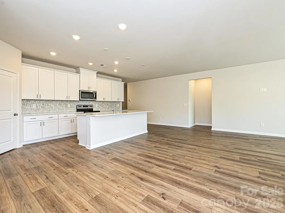 2303 Snapdragon Court Stanley, NC 28164
