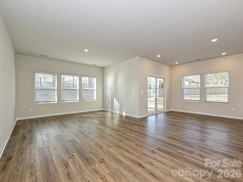 2303 Snapdragon Court Stanley, NC 28164