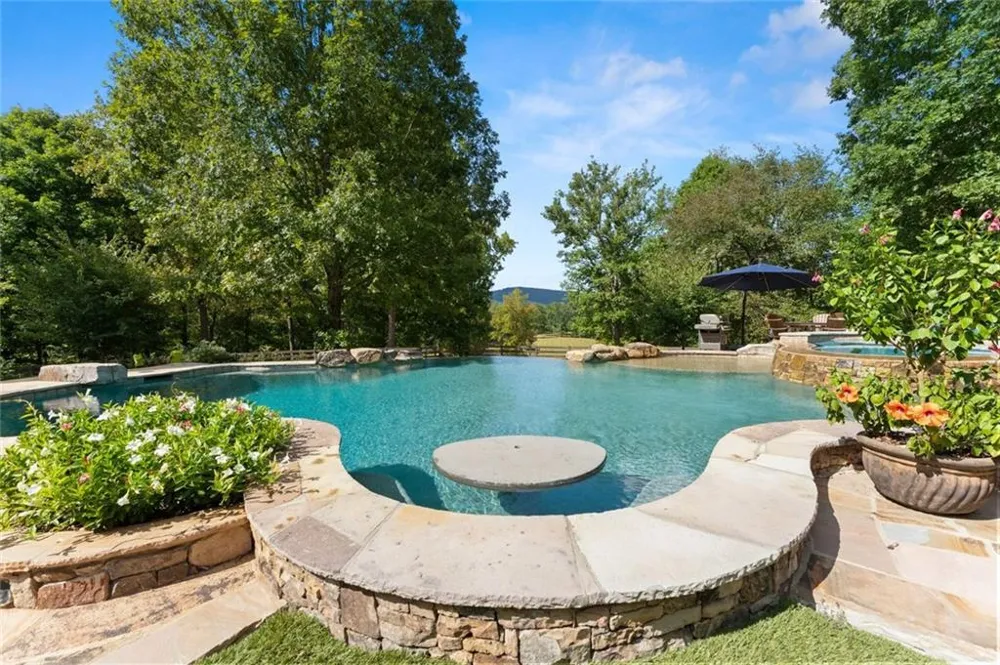 1524 Blacks Bluff Road SW Rome, GA 30161