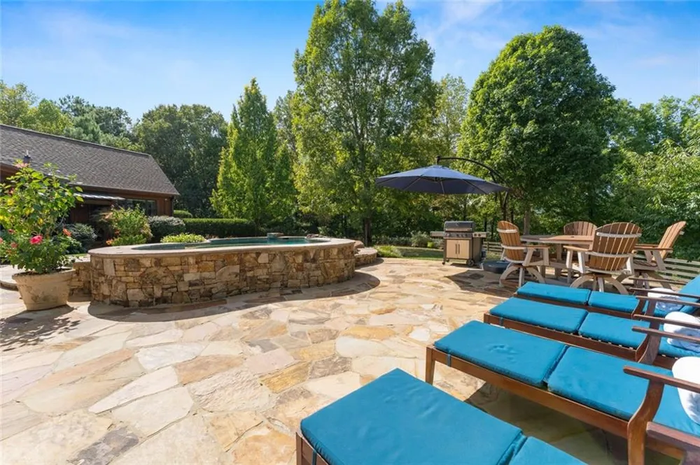 1524 Blacks Bluff Road SW Rome, GA 30161