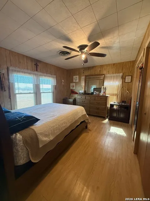 226 County Road 300 Karnes City, TX 78118