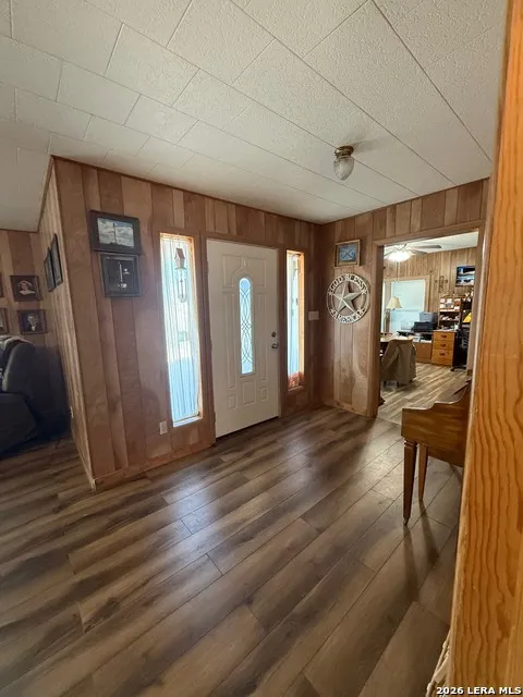 226 County Road 300 Karnes City, TX 78118
