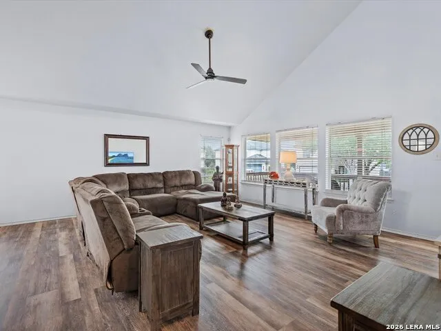 2449 Harris New Braunfels, TX 78130