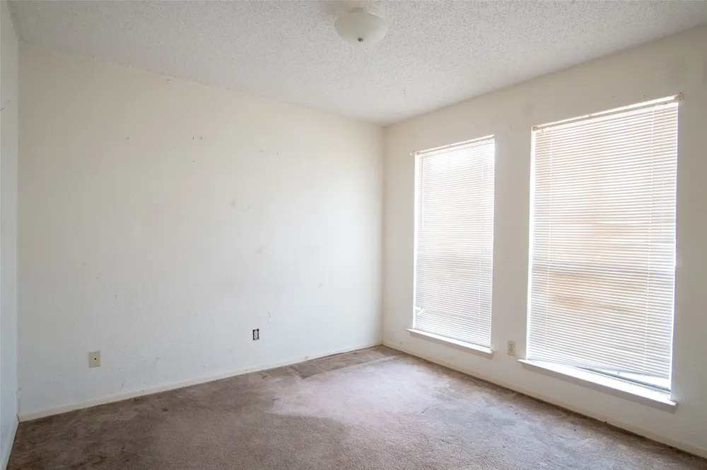 2801 College Park Drive Rowlett, TX 75088