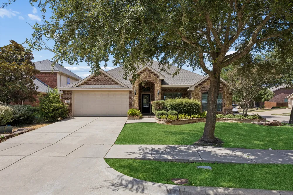 2017 Stonewood Court Heartland, TX 75126