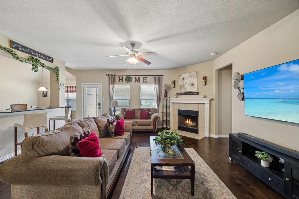 2017 Stonewood Court Heartland, TX 75126