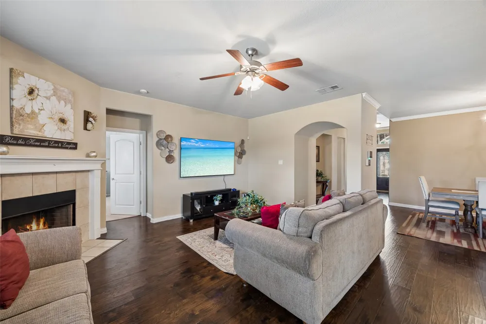 2017 Stonewood Court Heartland, TX 75126