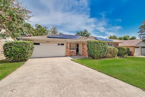 3816 Del Rio Drive