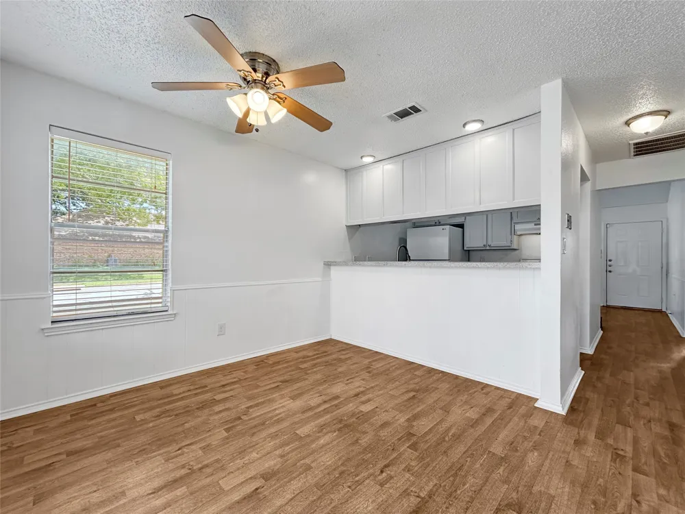 536 Guerin Drive Arlington, TX 76012