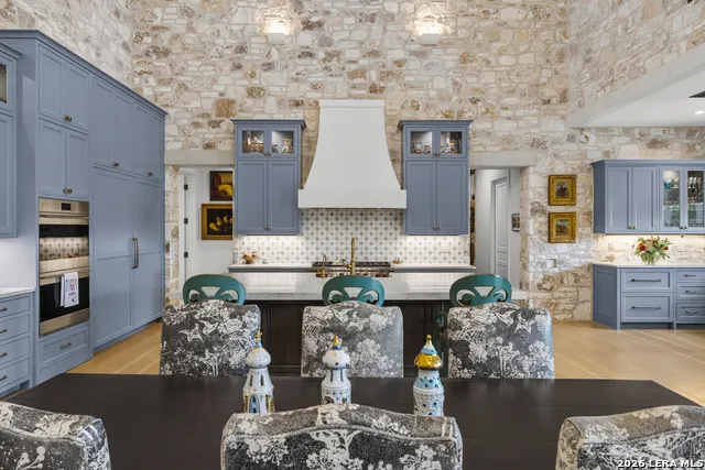 279 Achtzehn Fredericksburg, TX 78624