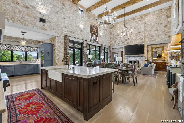 279 Achtzehn Fredericksburg, TX 78624