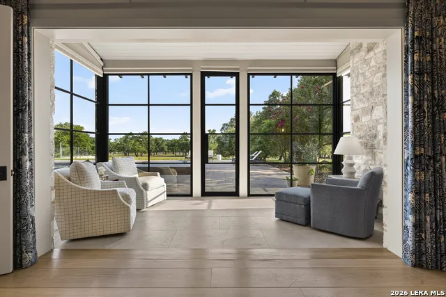 279 Achtzehn Fredericksburg, TX 78624