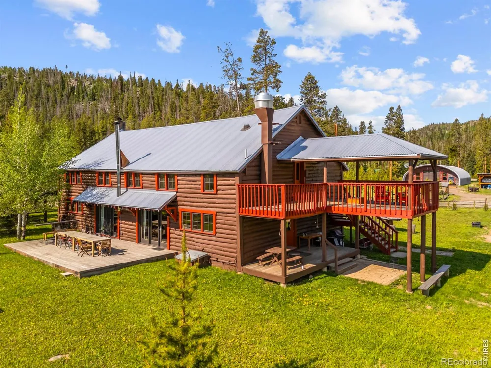 3219 County Road 99 Road Jelm, CO 80545