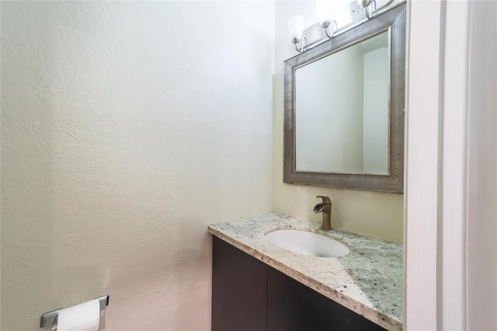 7332 Regency Square Court #7332 Hockley, TX 77036