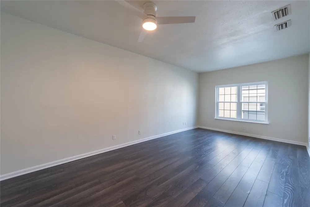 7332 Regency Square Court #7332 Hockley, TX 77036