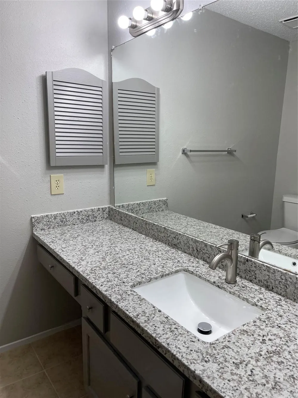 15627 Weldon Drive Houston, TX 77032
