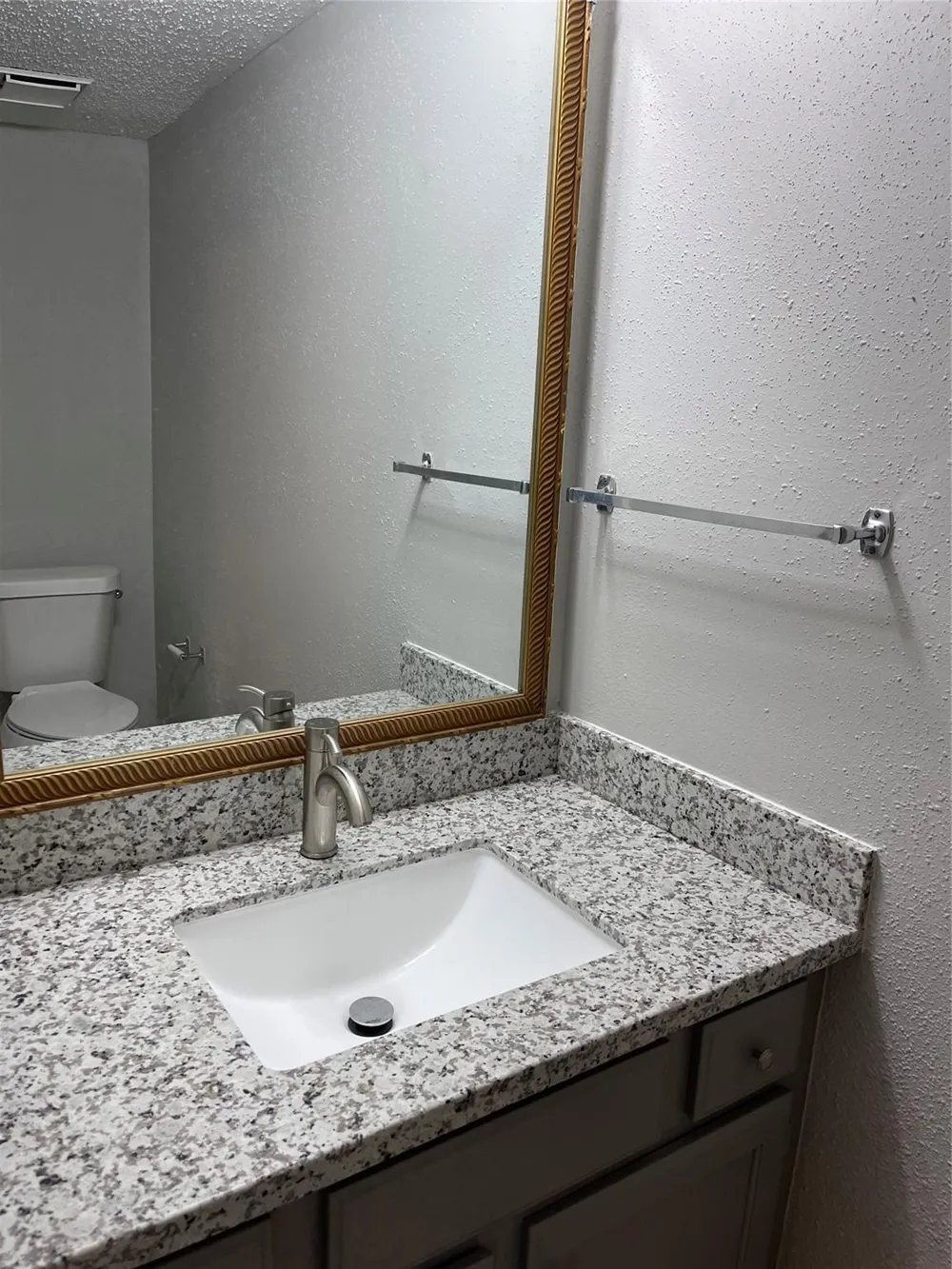 15627 Weldon Drive Houston, TX 77032