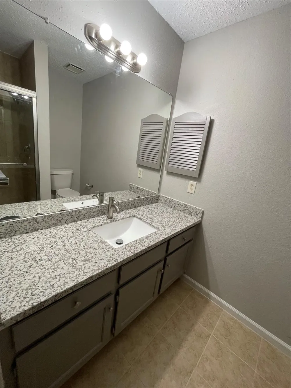 15627 Weldon Drive Houston, TX 77032