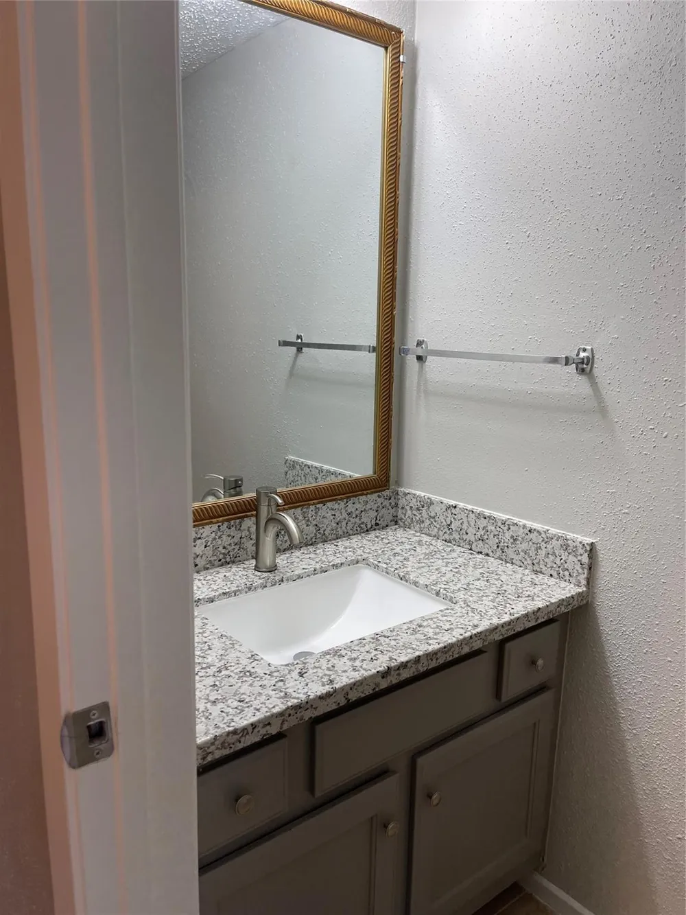 15627 Weldon Drive Houston, TX 77032