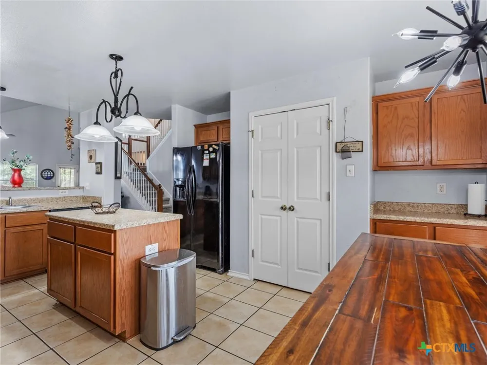 2449 Harris Circle New Braunfels, TX 78130