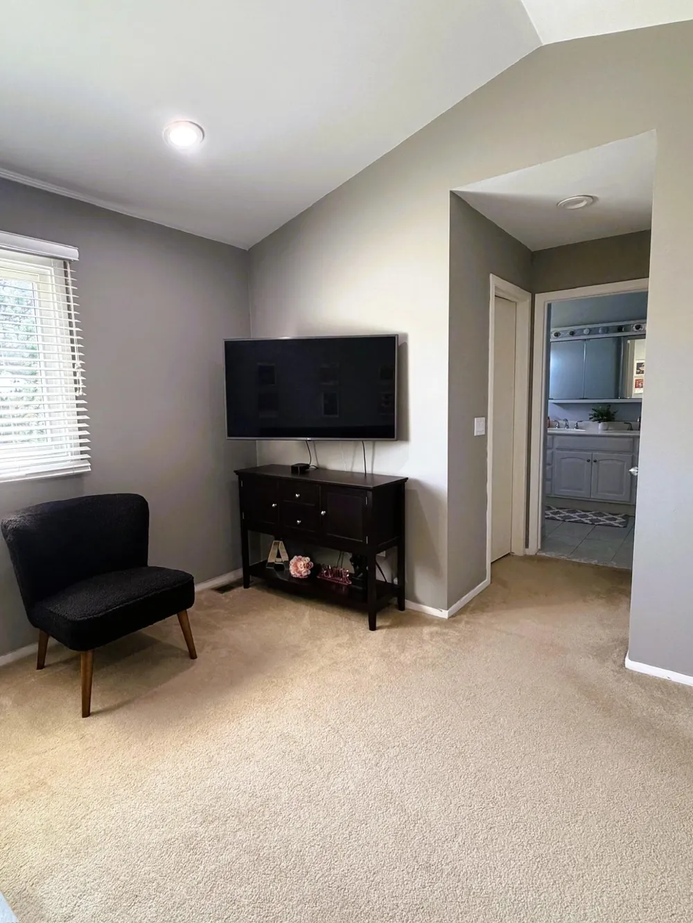4239 Breckenridge Drive #63 West Bloomfield, MI 48322