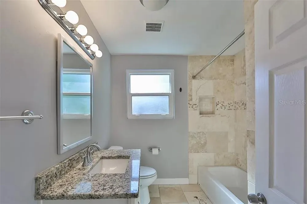 3219 W LEROY STREET Tampa, FL 33607