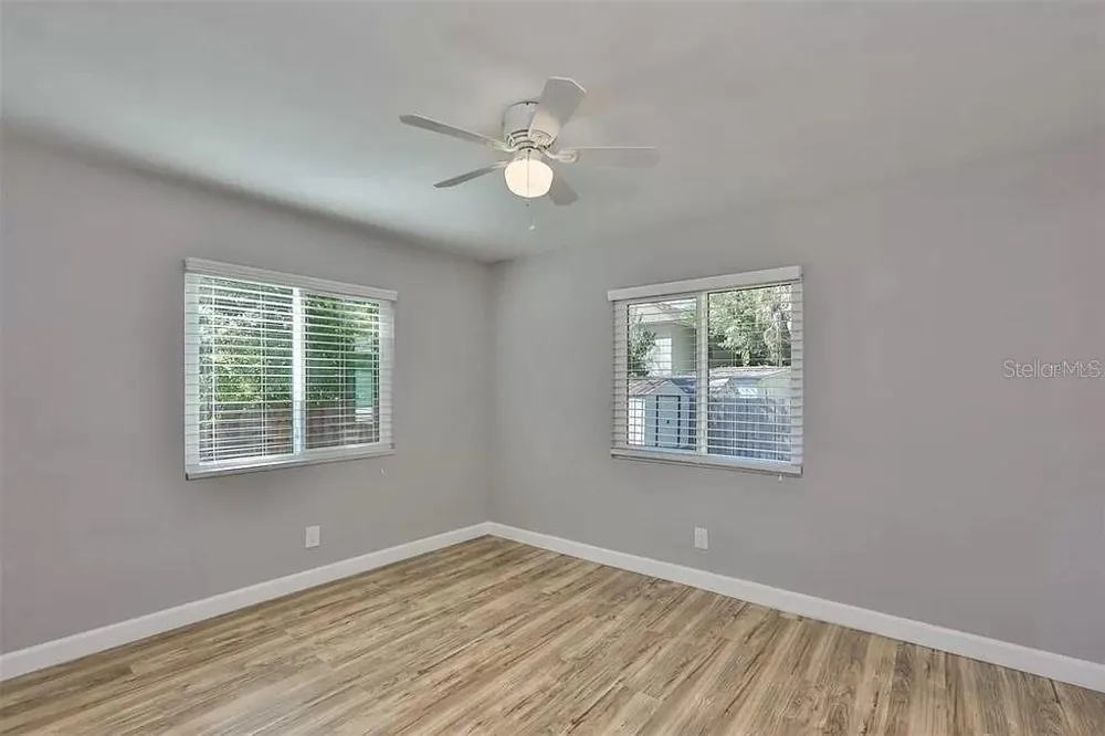 3219 W LEROY STREET Tampa, FL 33607