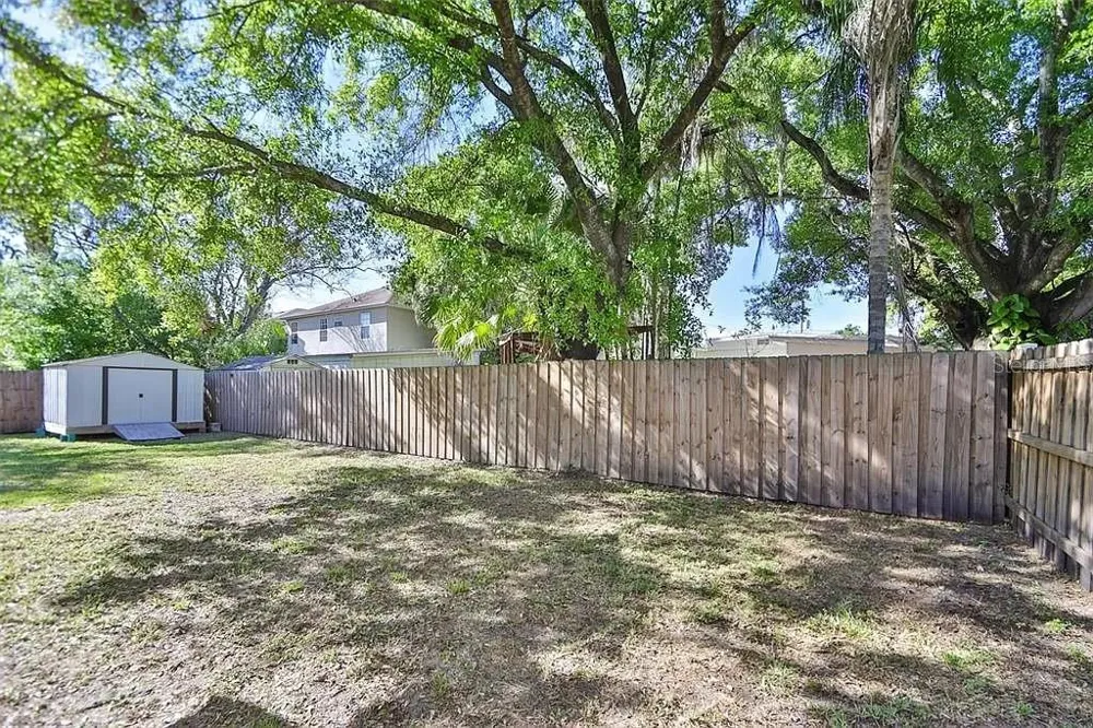 3219 W LEROY STREET Tampa, FL 33607
