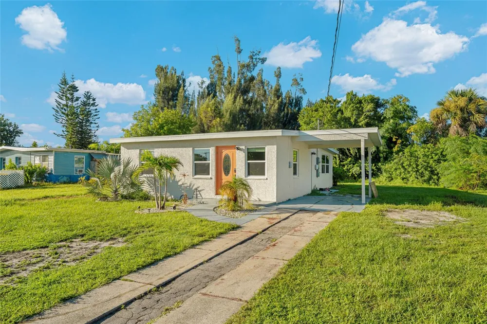 223 MARTIN DRIVE NE Port Charlotte, FL 33952