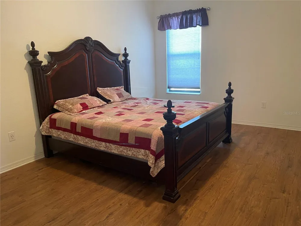326 LAKE MARIANA WAY Auburndale, FL 33823