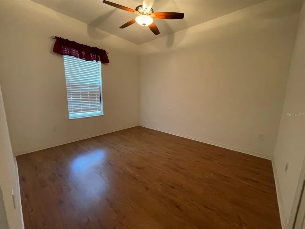 326 LAKE MARIANA WAY Auburndale, FL 33823