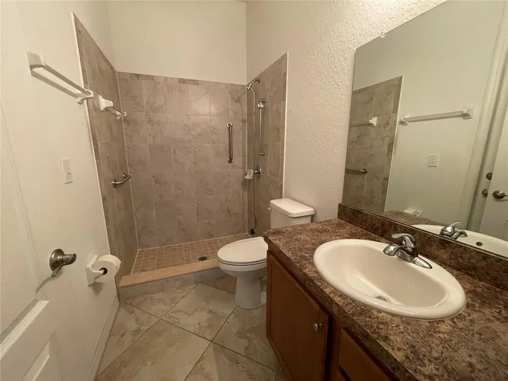 326 LAKE MARIANA WAY Auburndale, FL 33823