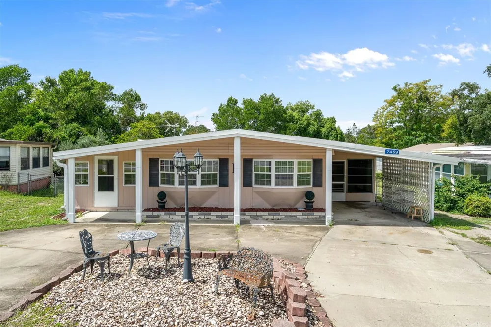 7459 HIGHPOINT BOULEVARD Brooksville, FL 34613